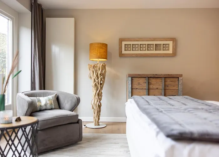 Hotel Strand Am Koenigshafen